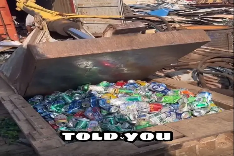 بازیافت خلاقانه؛ با قوطی نوشابه فلزی کتری و ماهیتابه ساختن