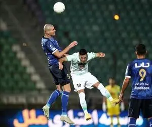 نظر 6 کارشناس مشهور داورى درباره 2 صحنه جنجالی بازی استقلال - ذوب آهن 