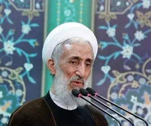 ماجرای باز شدن چشم آیت الله مصباح یزدی هنگام غسل چیست؟