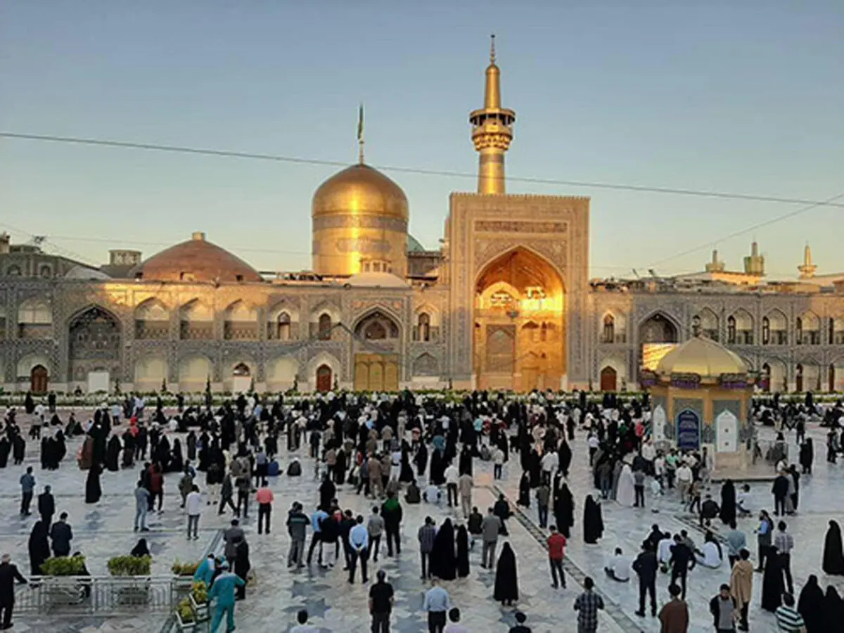 صحن‌های حرم مطهر رضوی بازگشایی شد