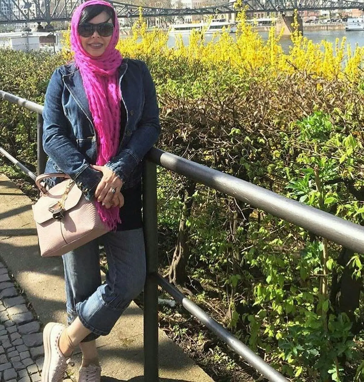 فلور نظری