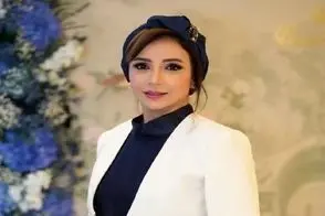 معماری خلاقانه؛ شبنم قلی خانی تو خونه اش عتیقه فروشی داره ساعت طلاکاریش حسابی تو چشمه