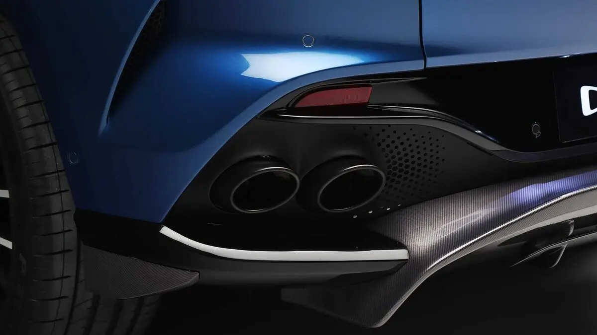 aston-martin-dbx707-exhaust