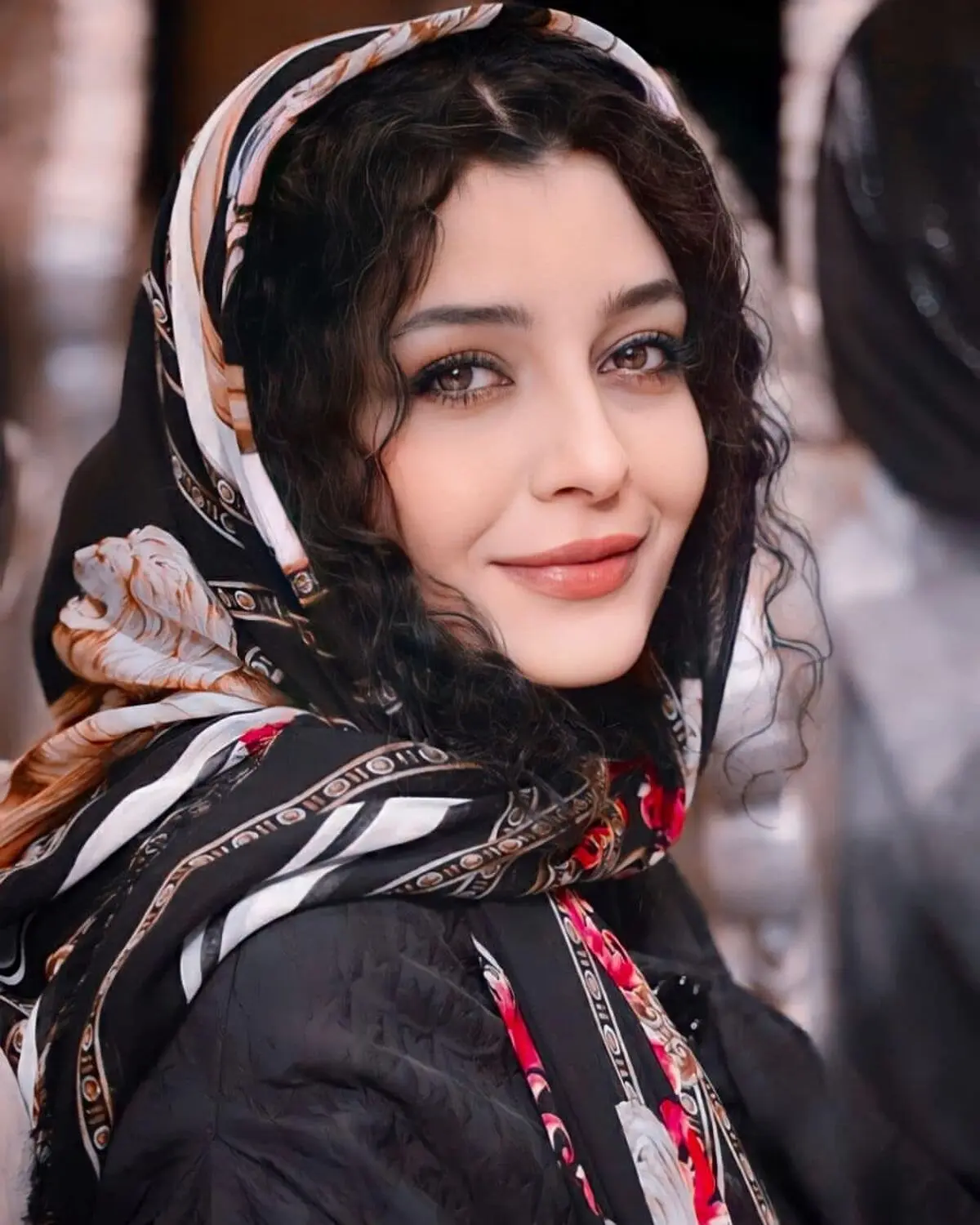 sarehbayat_hadis_1637232063