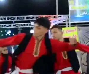 آواز شاد؛ پایکوبی این شکلی نباشه تو عروسی کلا رفتن به اون عروسی کنسله