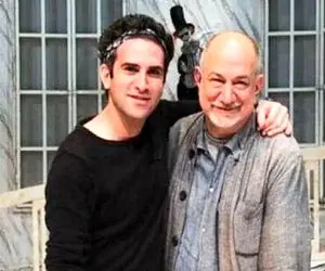 چهره گریان هوتن شکیبا در وداع با آتیلا پسیانی