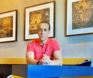 کنایه سنگین علی کریمی به یک زن