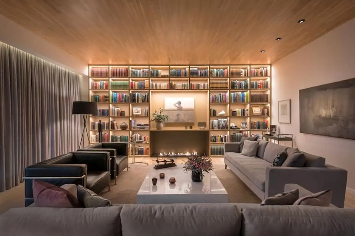 full-living-room-wall-of-shelving-with-lighting-100720-203-01