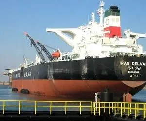 ادعای سنتکام درباره رهگیری نفتکش در مسیر ایران