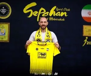 3 دستیار خارجی در راه سپاهان