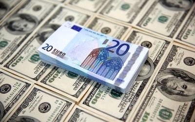 قیمت دلار، یورو، پوند امروز سه شنبه 17 فروردین 1400