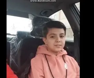 آواز احساسی؛ این پسربچه دهه هشتادی یطوری با احساس آهنگ لهراسبی رو میخونه انگار عاشقه