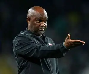 موسیمانه بازیکن نه چندان محبوب استقلال را نگه داشت