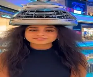 فناوری نوین؛ شیخ عرب تو دبی تکنولوژی آورده سه ثانیه موهای خانمارو درست کنه معطل نشن