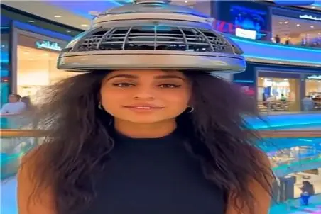 فناوری نوین؛ شیخ عرب تو دبی تکنولوژی آورده سه ثانیه موهای خانمارو درست کنه معطل نشن