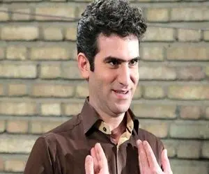 آواز شاد؛ هوتن شکیبا چه اعجوبه ای برای خودش دوران مجردی چه رقصی میکنه فقط آوازاش