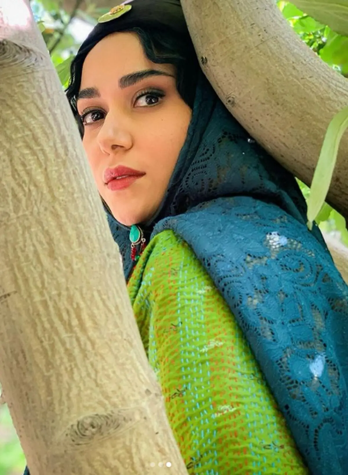 گریم پریناز ایزدیار در سریال جیران