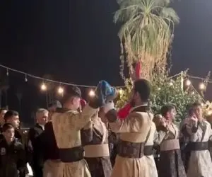 آواز محلی؛ جوانمردهای لر دورهم جمع شدن چه رقصی میکنن و آهنگ هه لاو هه لاو رو میخونن