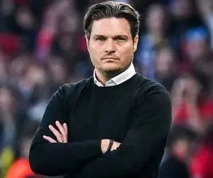 گزینه ای عجیب برای جانشینی تن هاخ در منچستریونایتد