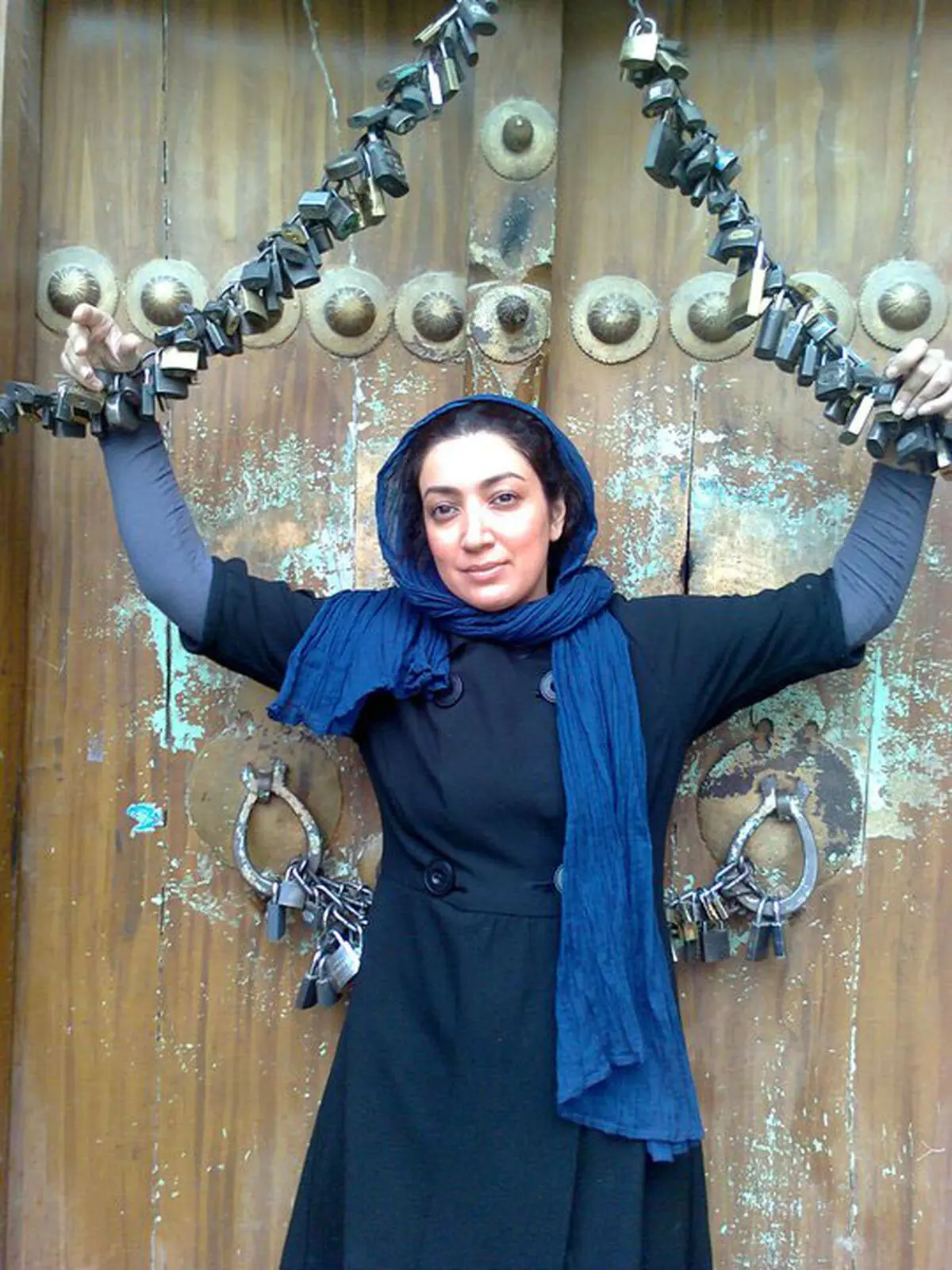 negar-abedi-biographya-com-2