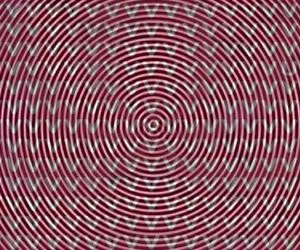 بازی فکری؛ ضریب هوشی ۱۴۱+ میتونه «U» موذیانه‌ای را که بین«V»ها پنهان شده رو پیدا کنه