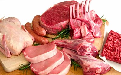عرضه گوشت انواع طیور از کشتارگاه‌های رسمی