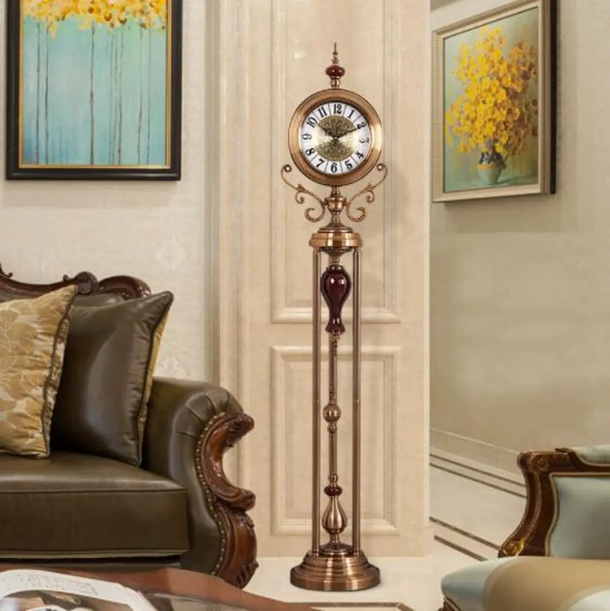 standing-clock-3210