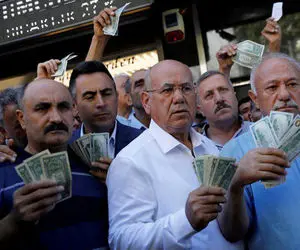 پیش بینی قیمت دلار ۲۹ آبان ۱۴۰۳ / دلار با حمایت بازارساز بالانس شد