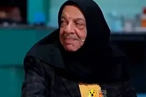 سکانس خندان / ناز و عشوه عباس محبوب تو نقش دختر خر مایه که الیکا هم باباشه