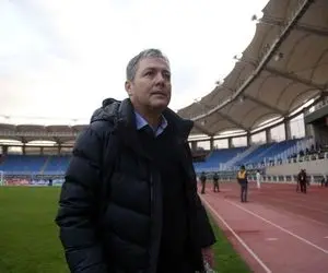 خادم تکلیف اسکوچیچ را خیلی زود روشن کرد!