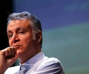 محمد فاضلی: ایران، ایستاده‌ایم تا تو نیفتی