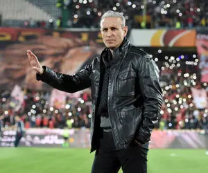 یحیی گل محمدی علاوه بر پرسپولیس گزینه استقلال هم شد؟