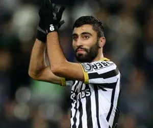 شارلوا به دنبال خرید دائمی لژیونر ایرانی!