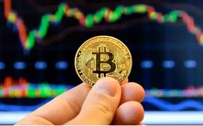 سقوط بیت‌کوین زیر میانگین سالانه؛ هشدار تحلیلگران درباره ریزش‌های عمیق