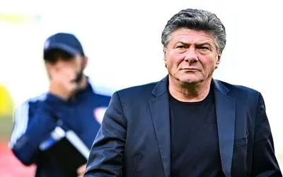 پیشنهاد ۲ گزینه جدید سرمربیگری به استقلال