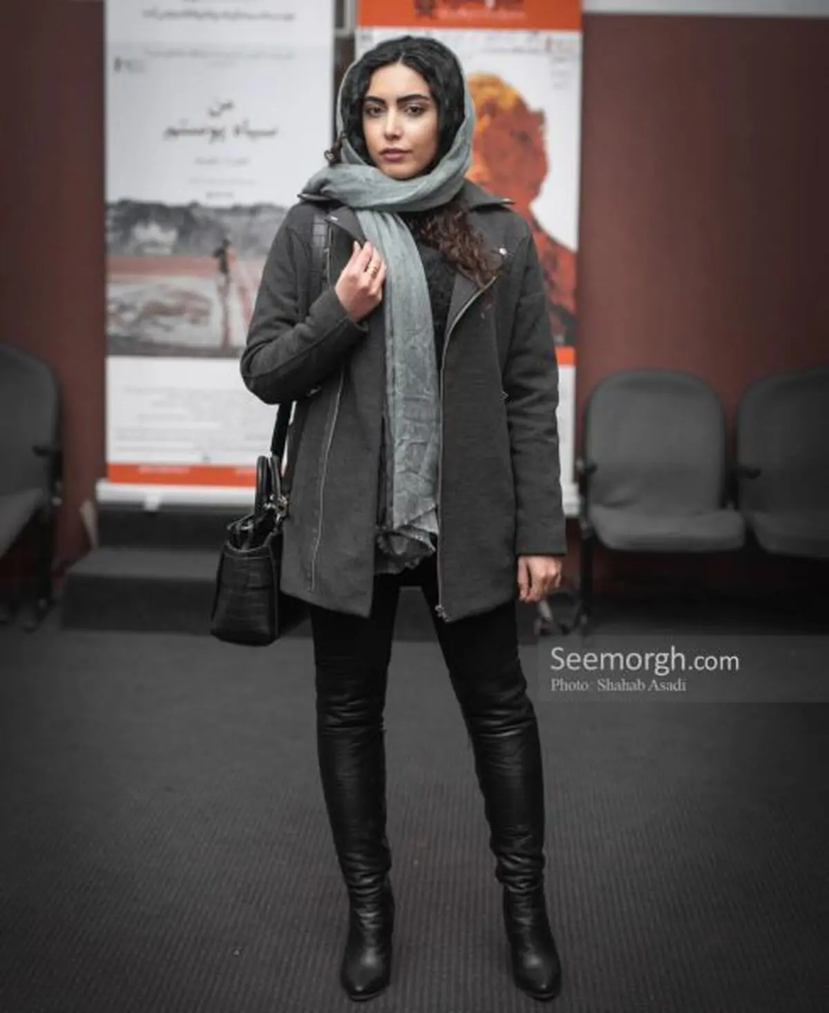 کشف حجاب (ساناز طاری) بازیگر سریال پدر جنجالی شد + عکس