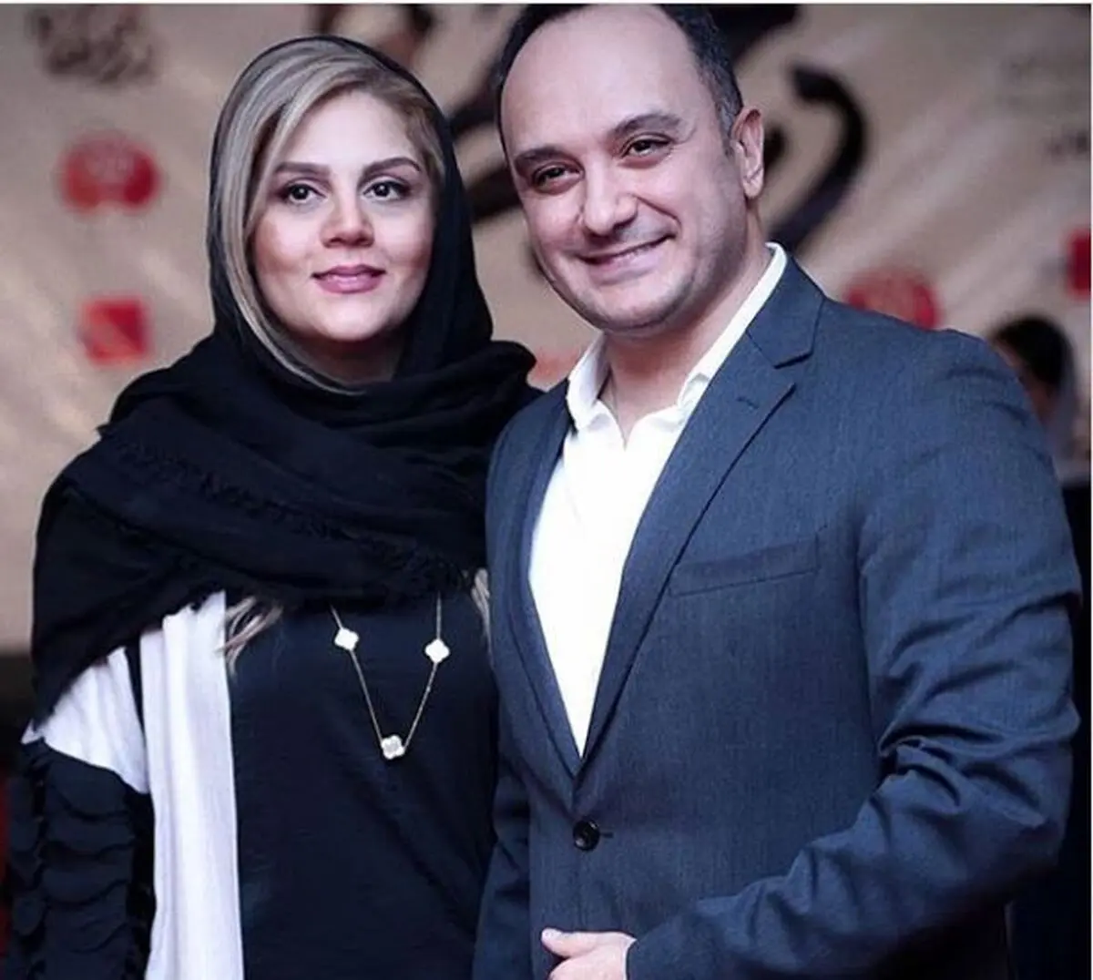 بوسه عجیب احسان کرمی در خودرو لاکچری اش + عکس