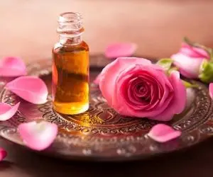 اعجوبه ای به نام روغن گل رز /  مثمر ثمر بودنش چشماتو چارتا میکنه