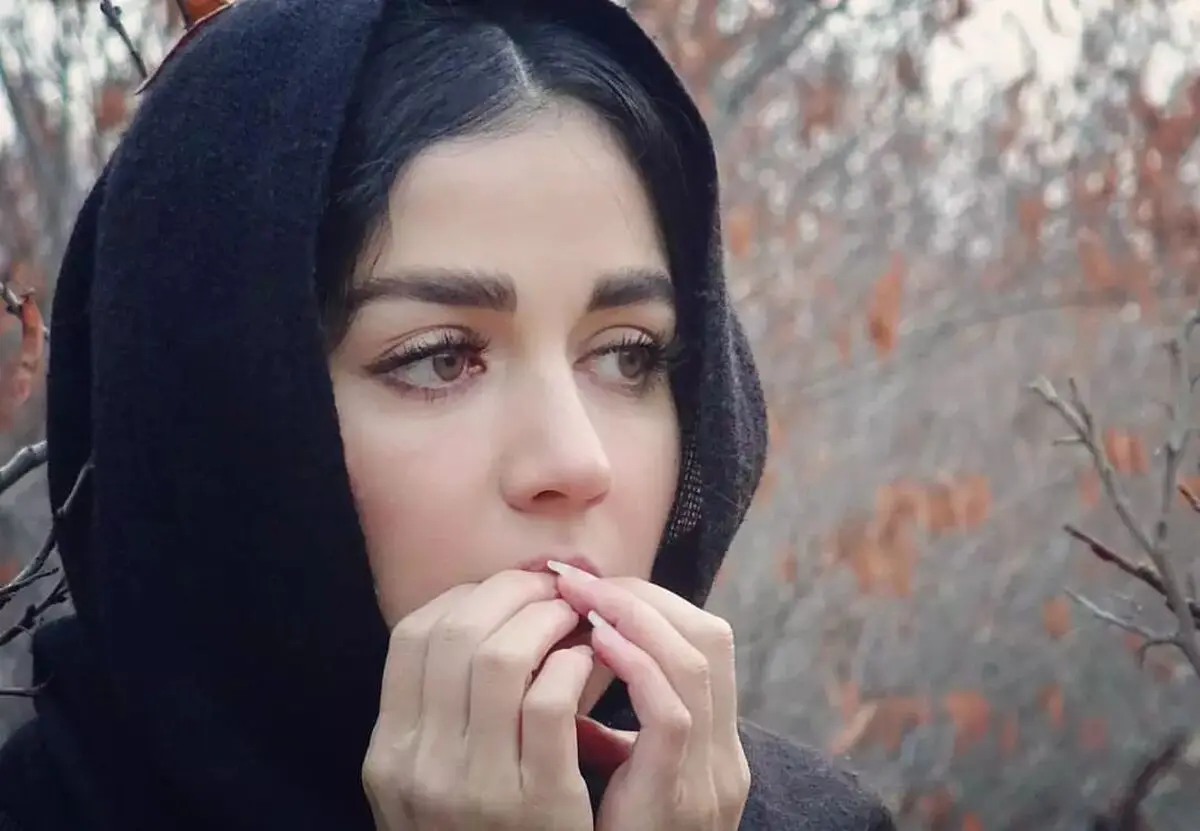 afsanehpakroo_1636975578_1