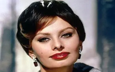 سفر در زمان سال 1970؛ ملکه زیبایی سوفیا لورن 87 ساله پابرجا بر اصول میکاپ 20 سالگی اش