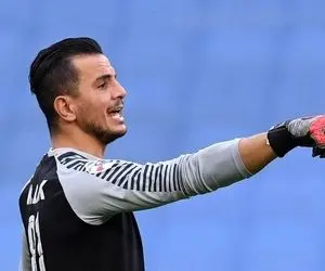 پیشنهاد ۲ برابری سپاهان و گل گهر به حامد لک!