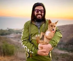 دانلود آهنگ کسری شجاعی عطر مردونه با کیفیت 320