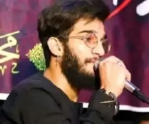 آبروریزی بزرگ “مداح سرشناس” با گوشواره در گوشش!