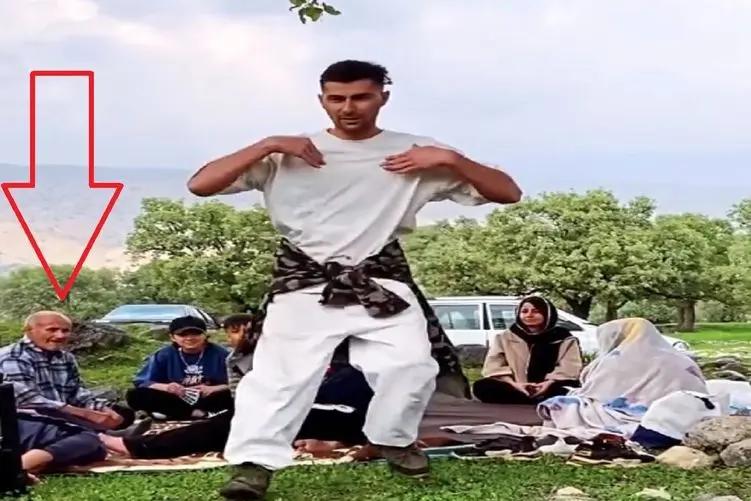 آواز شاد؛ باباهه اولین باره رقص پسرشو میبینه چشماش چارتا شده از شدت استعداد گل پسرش
