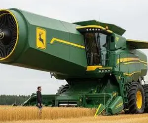 ابزارآلات غول پیکر؛ ابر ماشین های کشاورزی که در سطح دیوانه وار کار می کنند