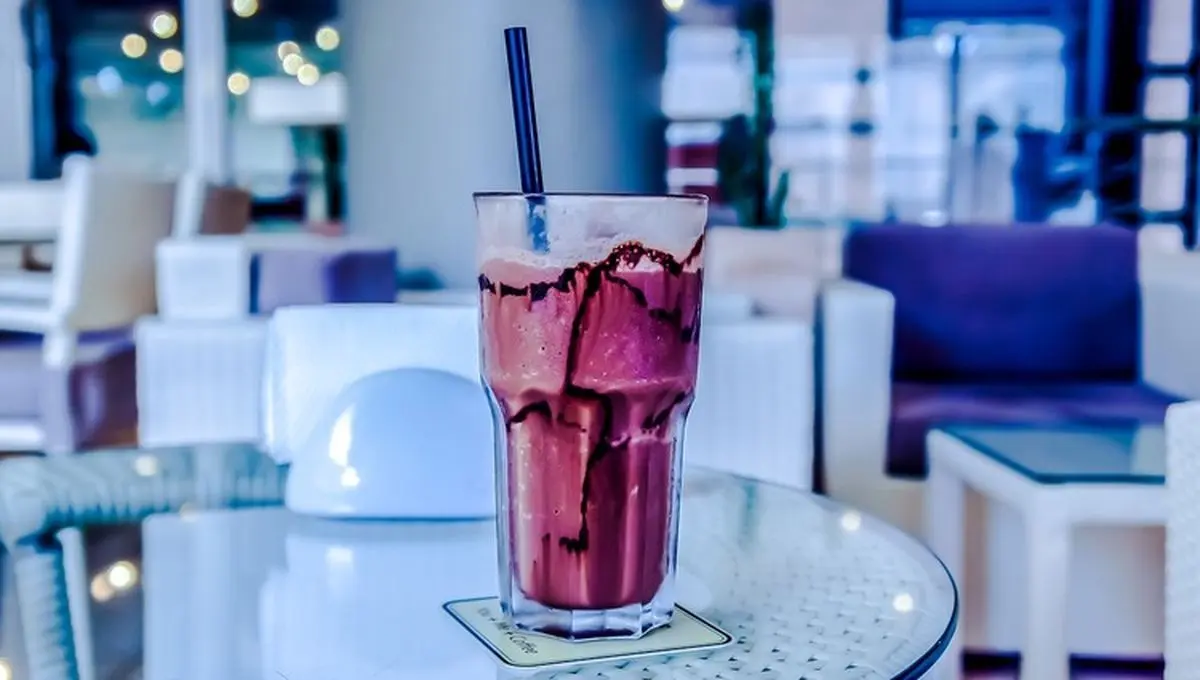 طرز تهیه میلک شیک شاتوت