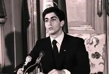 سفر به ایام قدیم 1337؛ کتک خوردن فرحناز از رضا پهلوی ستیزه جو وسط کاخ