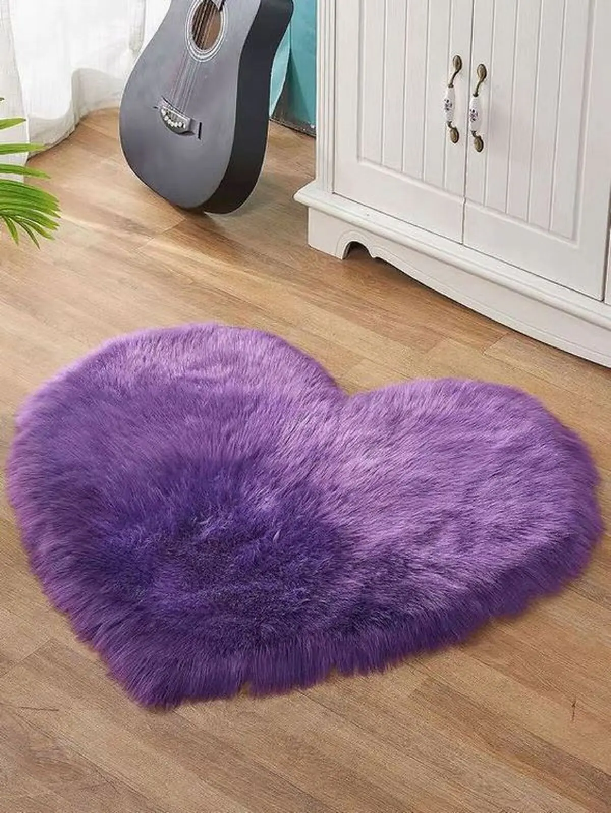 purple-theme-bedroom-decoration-00