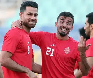 (عکس) واکنش ستاره پرسپولیس به خط خوردن از لیست بازی