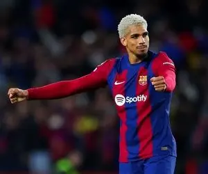 کاپیتان بارسلونا فروشی نیست!